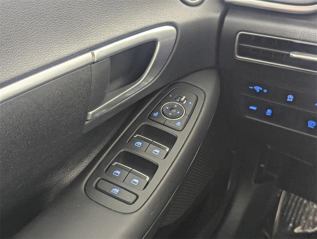 used 2022 Hyundai Sonata car, priced at $15,512