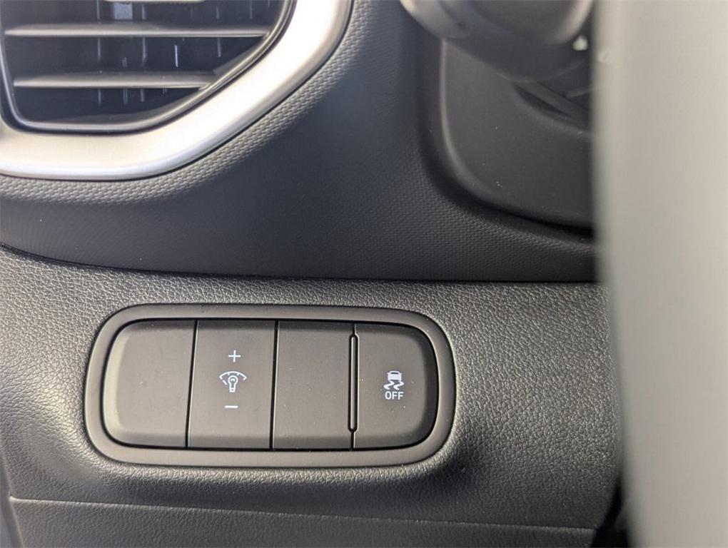 new 2025 Hyundai Venue car, priced at $24,409