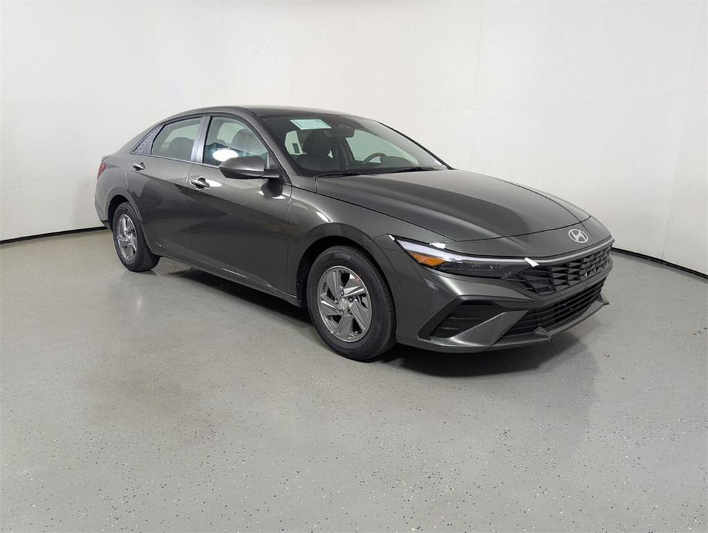 new 2025 Hyundai Elantra car, priced at $23,030