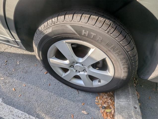 used 2007 Hyundai Santa Fe car, priced at $4,707
