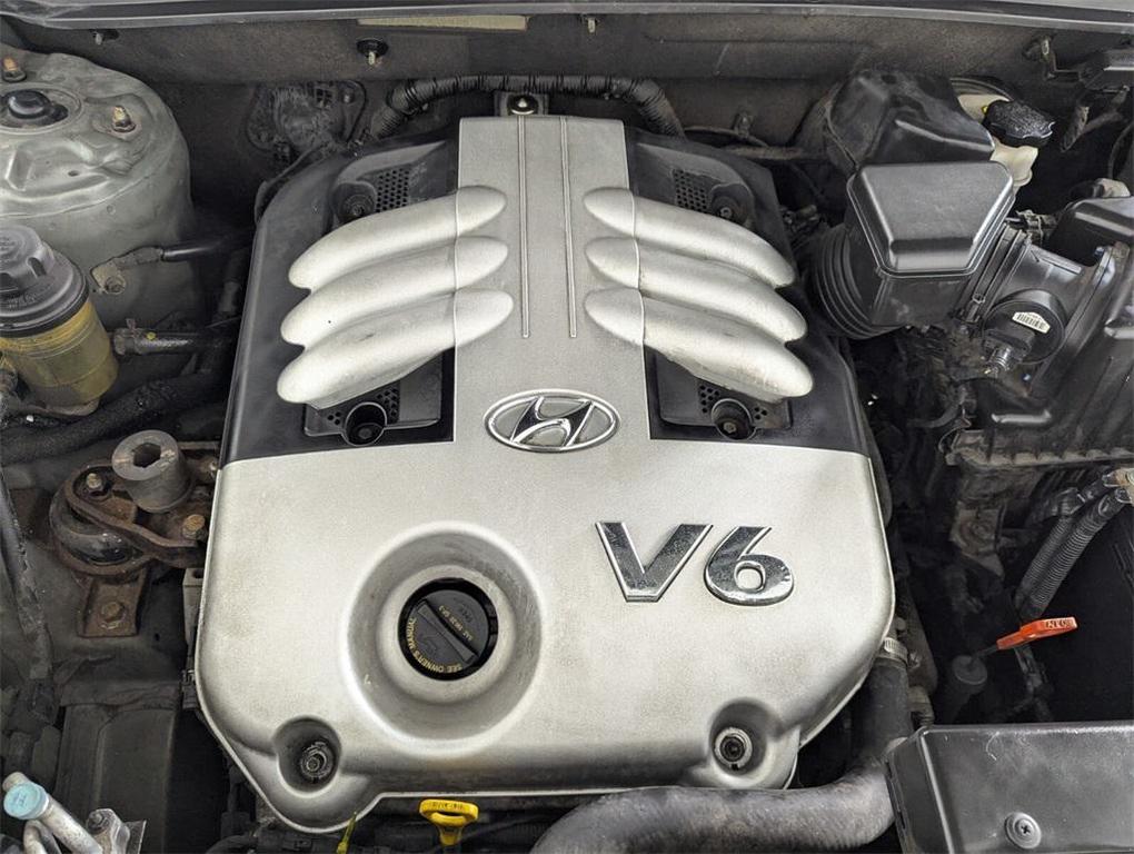 used 2007 Hyundai Santa Fe car, priced at $4,707
