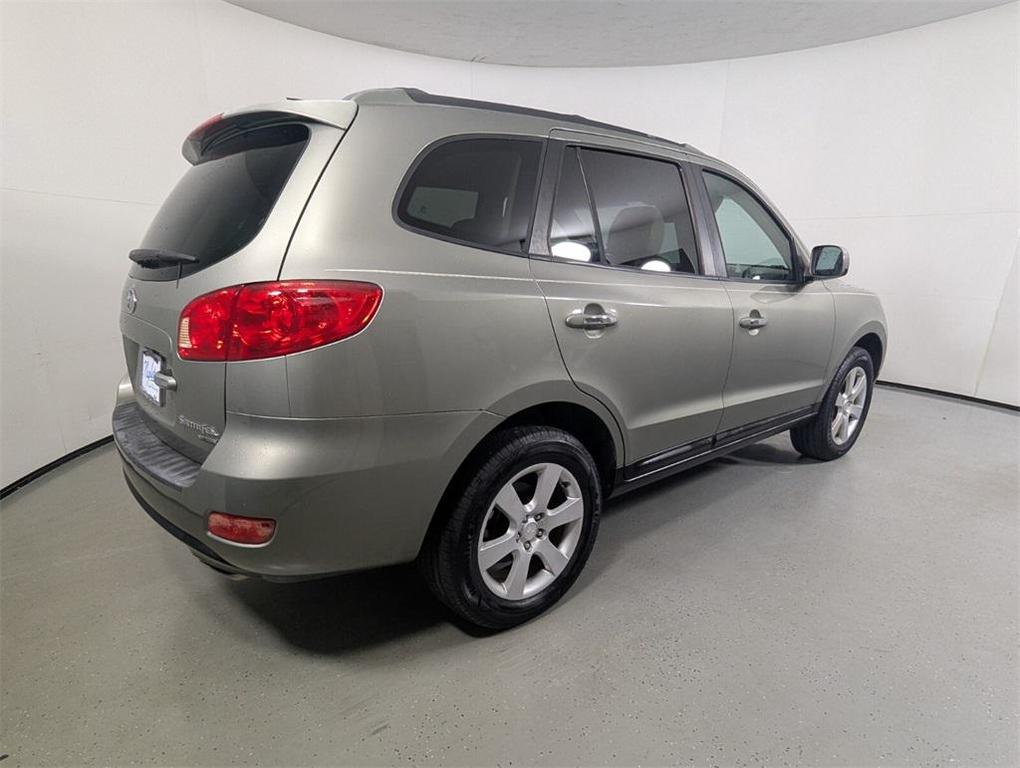 used 2007 Hyundai Santa Fe car, priced at $4,707