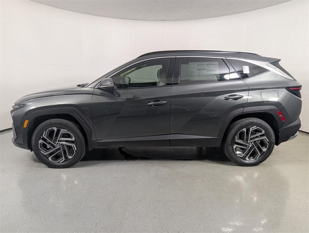 new 2025 Hyundai TUCSON Hybrid car, priced at $40,412