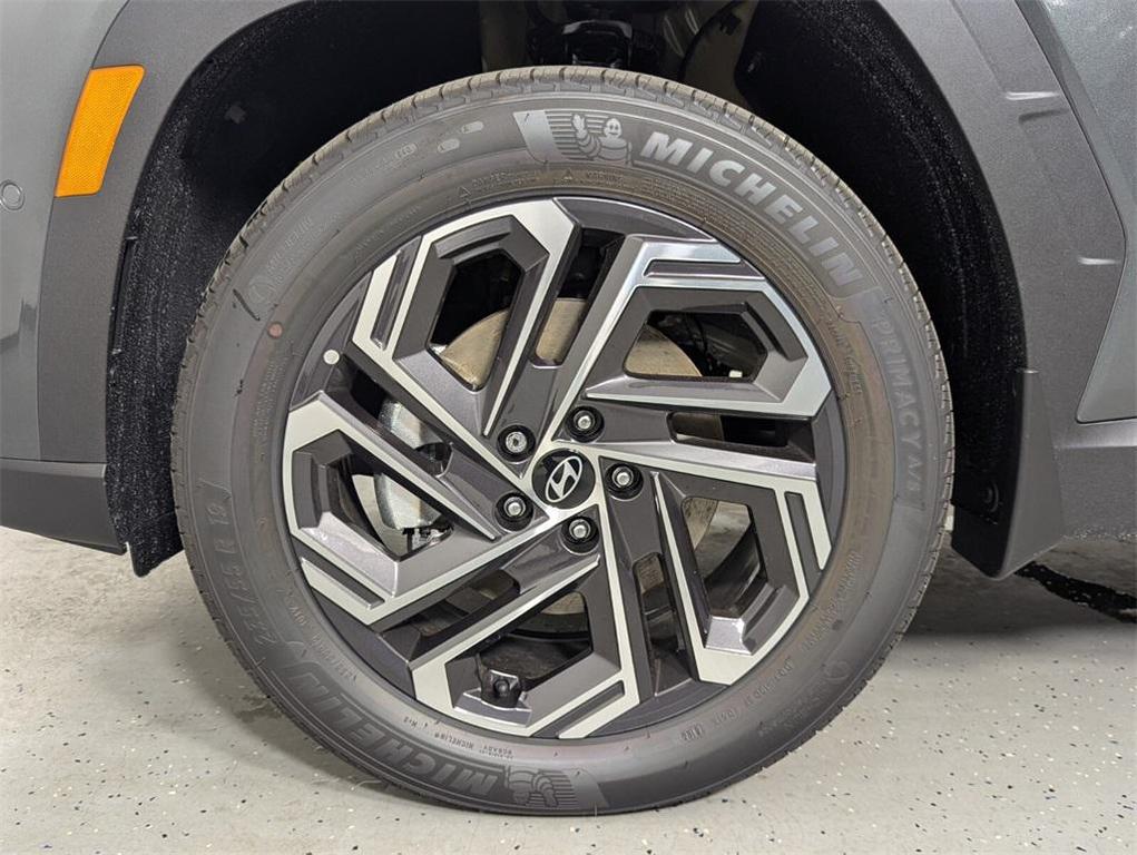 new 2025 Hyundai TUCSON Hybrid car, priced at $40,412