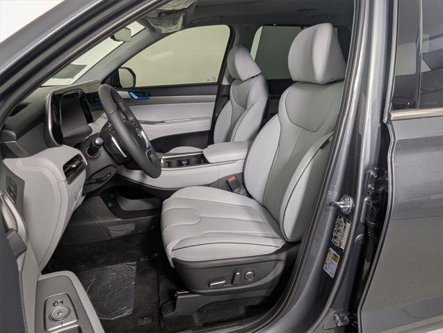 new 2025 Hyundai Palisade car, priced at $44,877