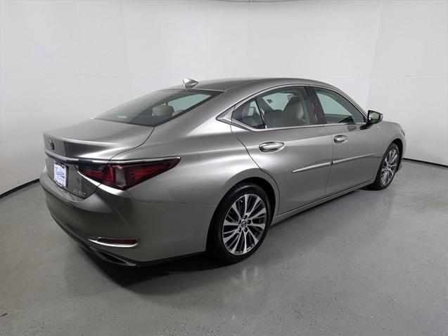 used 2019 Lexus ES 350 car, priced at $25,787