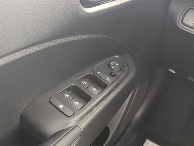 new 2025 Hyundai Venue car, priced at $24,972