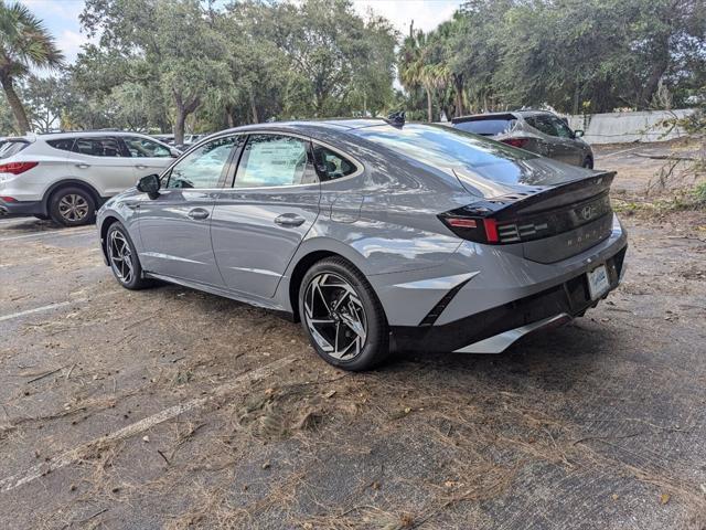 new 2024 Hyundai Sonata car, priced at $30,306