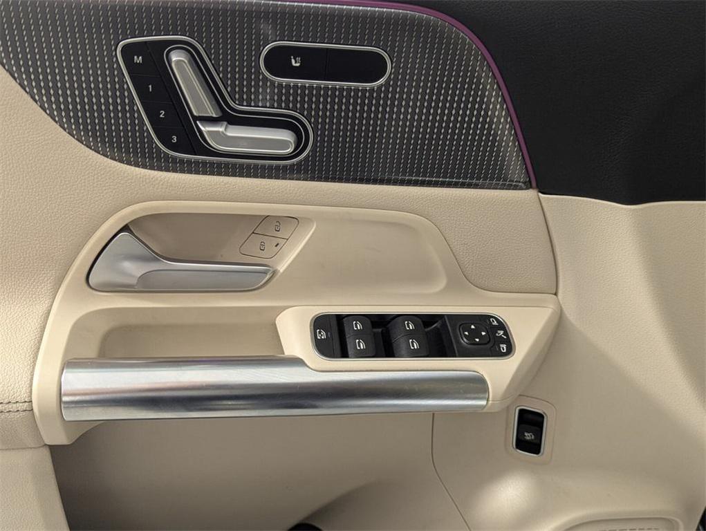 used 2021 Mercedes-Benz GLA 250 car, priced at $21,499