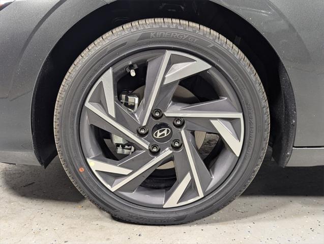 new 2025 Hyundai Elantra car, priced at $31,490