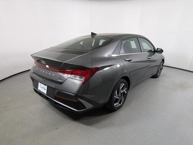 new 2025 Hyundai Elantra car, priced at $31,490