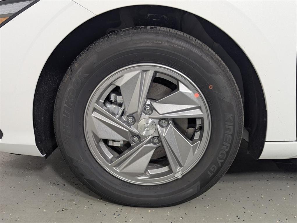 new 2025 Hyundai Elantra car, priced at $23,510