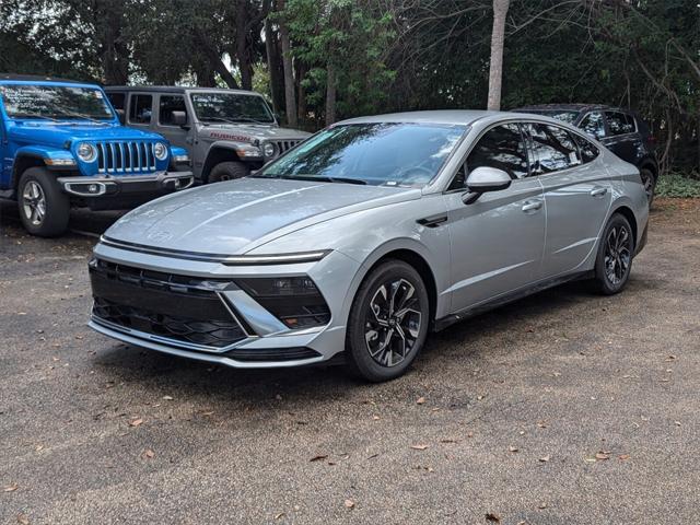 new 2024 Hyundai Sonata car, priced at $26,563