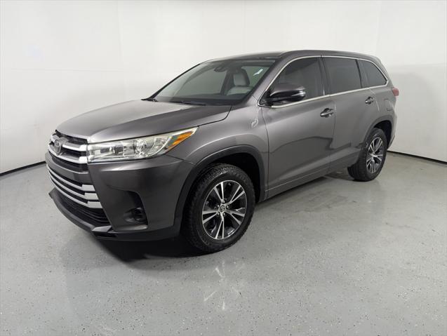 used 2017 Toyota Highlander car, priced at $17,899