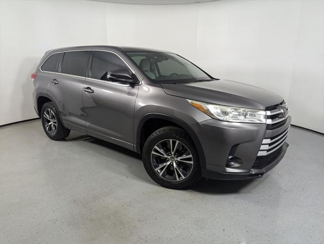 used 2017 Toyota Highlander car, priced at $17,899