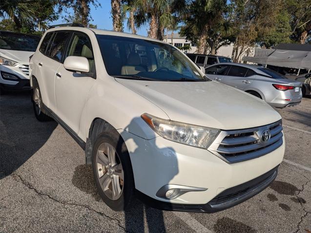 used 2013 Toyota Highlander car, priced at $18,207