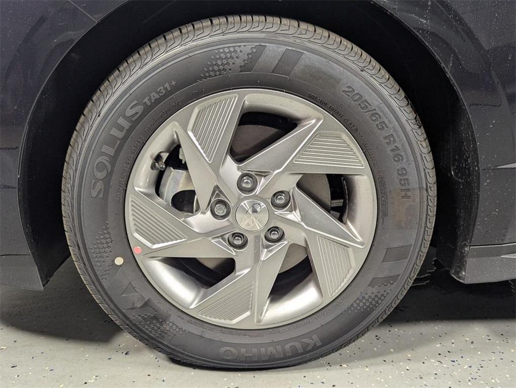 new 2025 Hyundai Sonata car, priced at $24,686