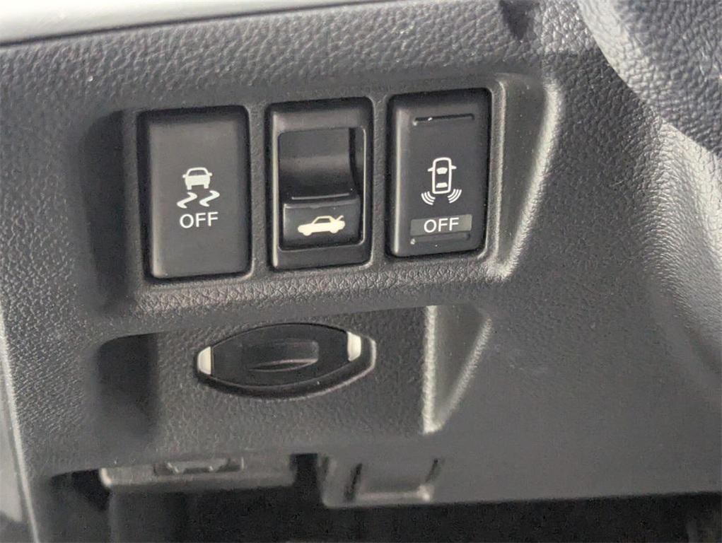 used 2014 INFINITI Q60 car, priced at $7,999