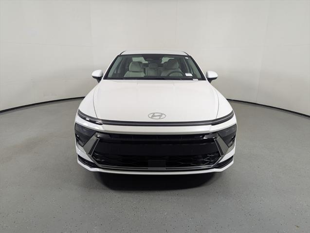 new 2025 Hyundai Sonata Hybrid car, priced at $32,569