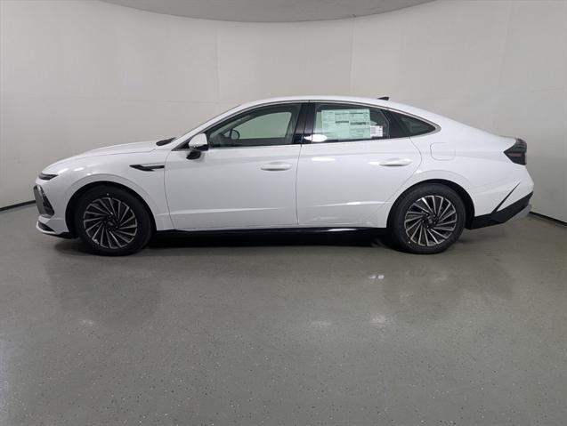 new 2025 Hyundai Sonata Hybrid car, priced at $32,569