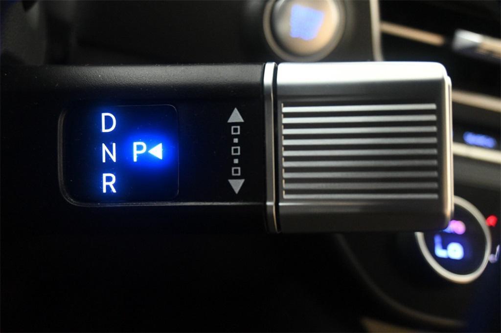 used 2024 Hyundai Sonata Hybrid car, priced at $29,132