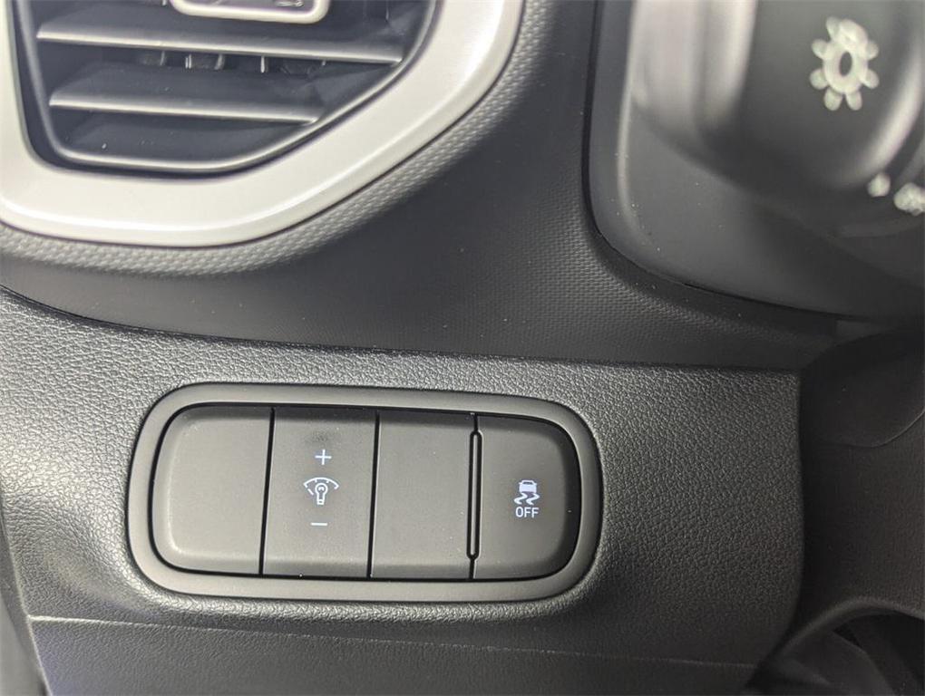new 2025 Hyundai Venue car, priced at $23,747