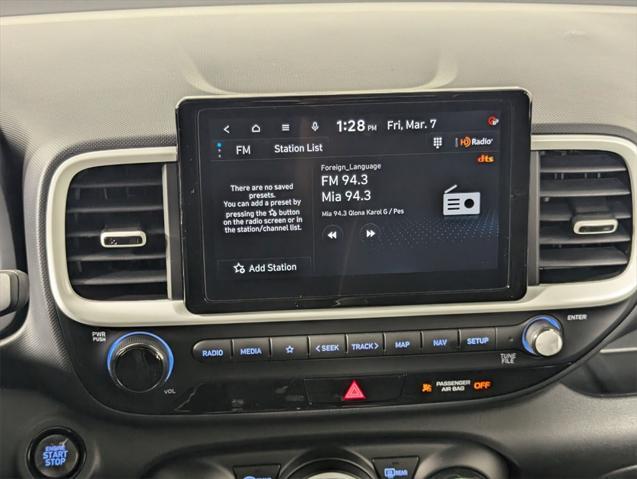 new 2025 Hyundai Venue car, priced at $25,420