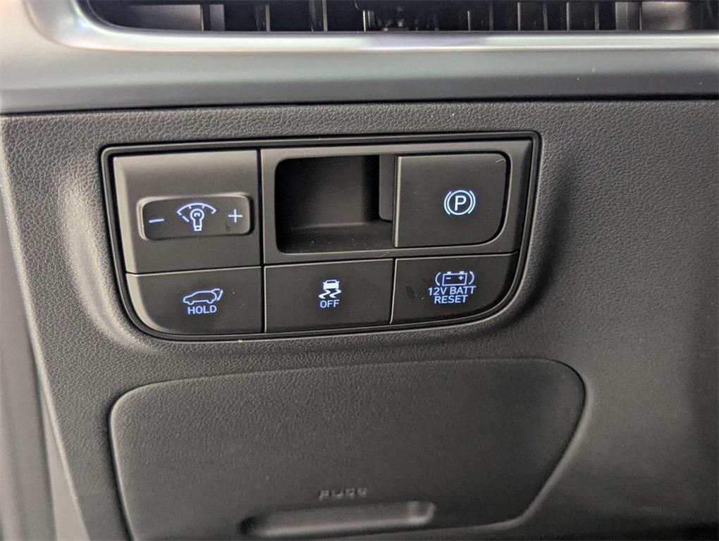 new 2025 Hyundai TUCSON Hybrid car, priced at $35,796