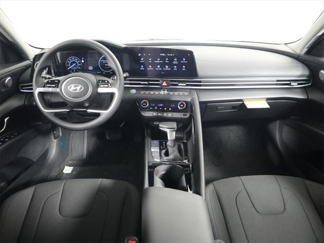 new 2024 Hyundai Elantra HEV car, priced at $272,560