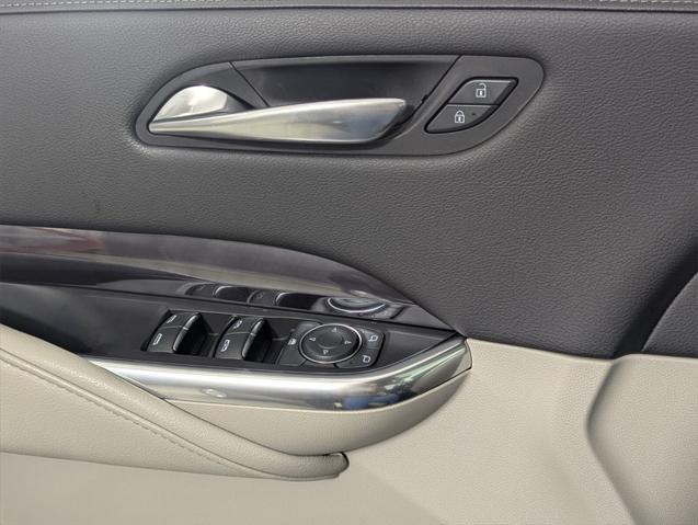 used 2021 Cadillac XT4 car, priced at $21,999
