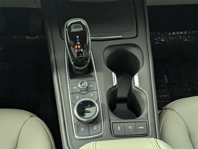 used 2021 Cadillac XT4 car, priced at $21,999