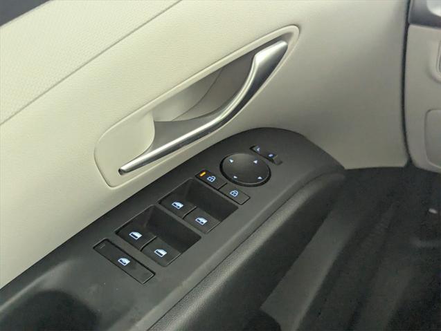 new 2025 Hyundai Tucson car, priced at $33,105