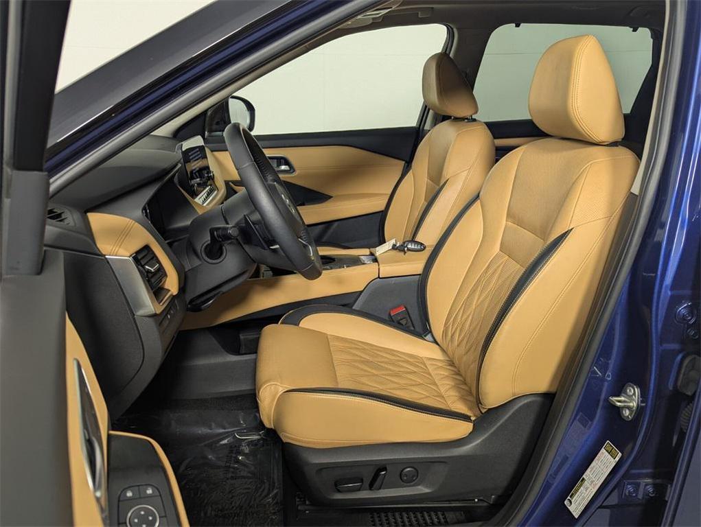 used 2021 Nissan Rogue car, priced at $21,658
