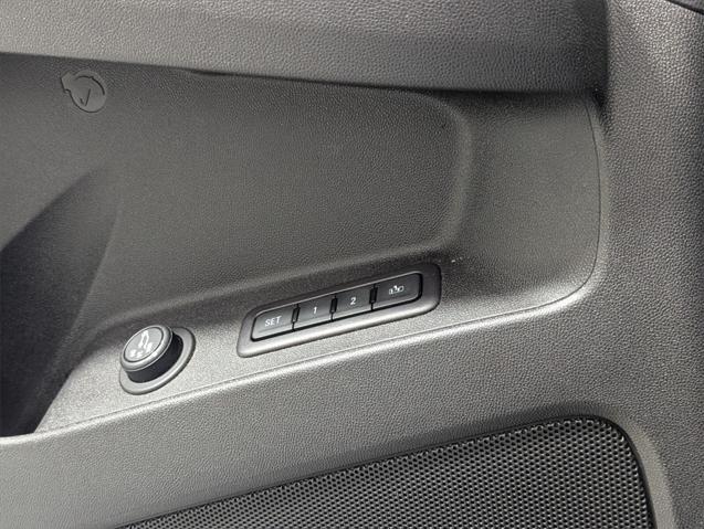 used 2018 Chevrolet Equinox car, priced at $12,538
