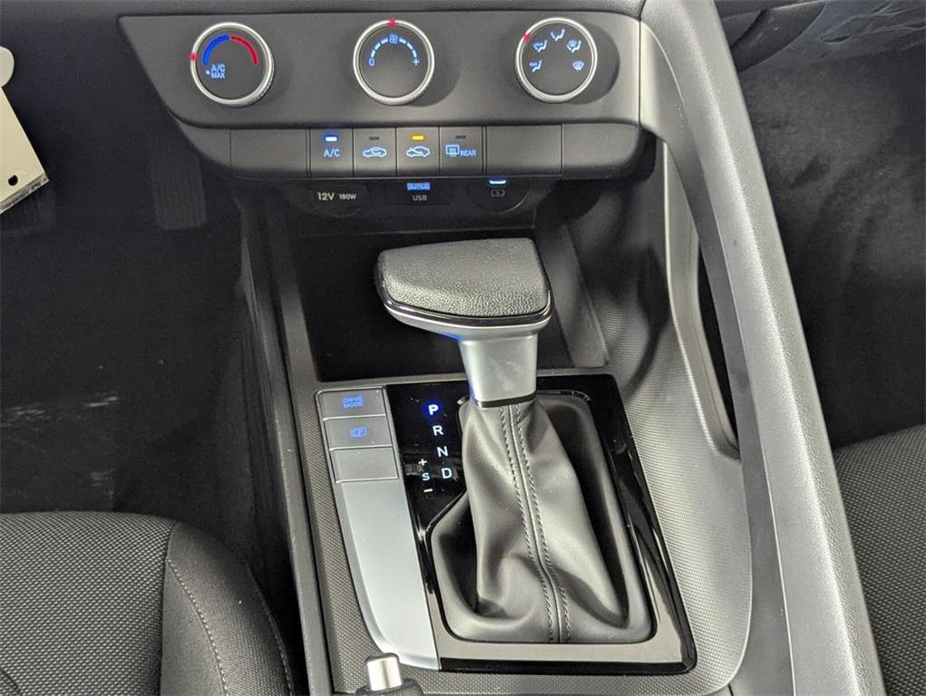 new 2025 Hyundai Elantra car, priced at $23,419