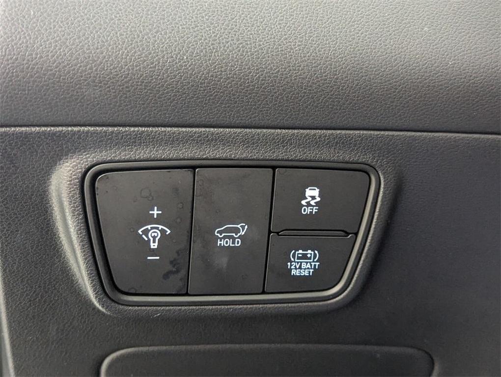 new 2024 Hyundai TUCSON Hybrid car, priced at $29,868