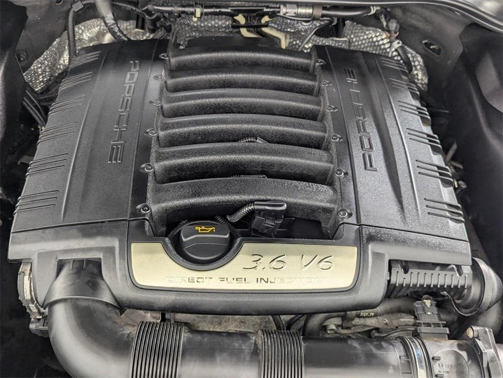 used 2018 Porsche Cayenne car, priced at $29,597