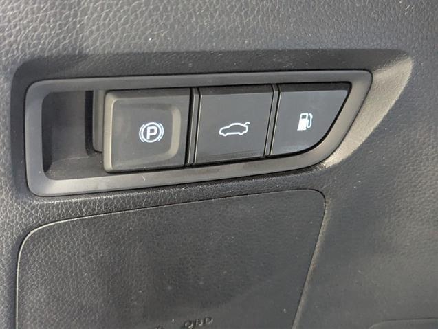 used 2017 Hyundai Azera car, priced at $11,163