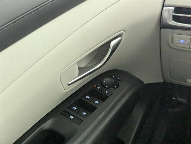 new 2025 Hyundai Tucson car, priced at $33,350