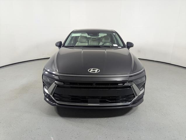 new 2025 Hyundai Sonata Hybrid car, priced at $38,443