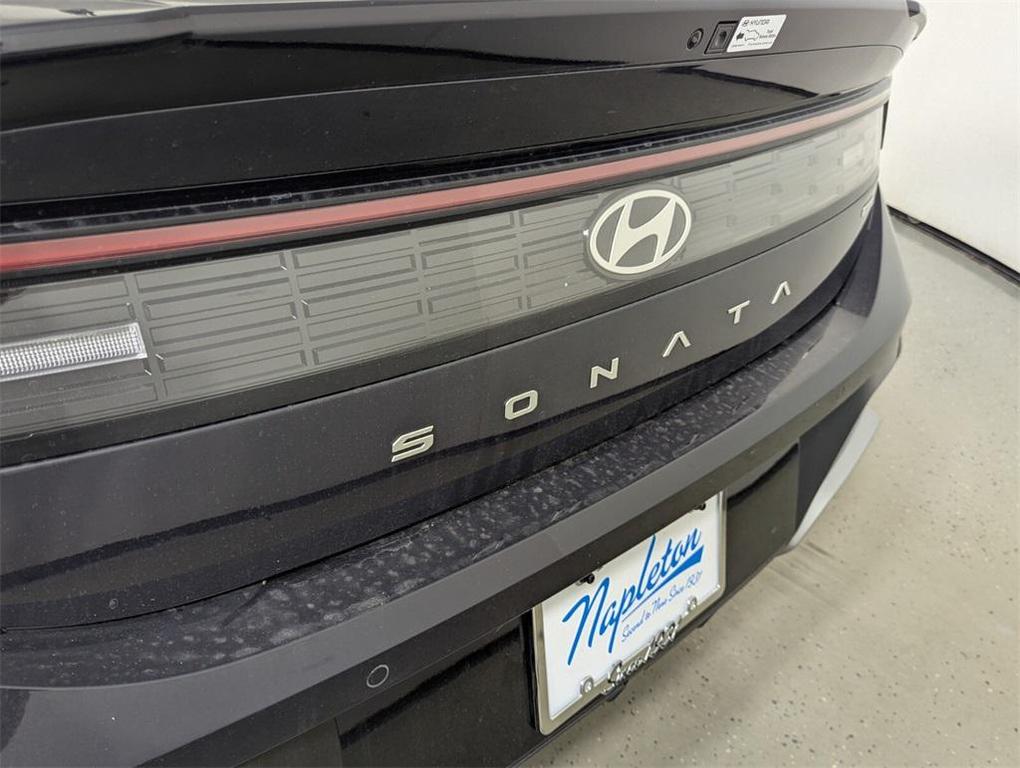 new 2025 Hyundai Sonata Hybrid car, priced at $38,443
