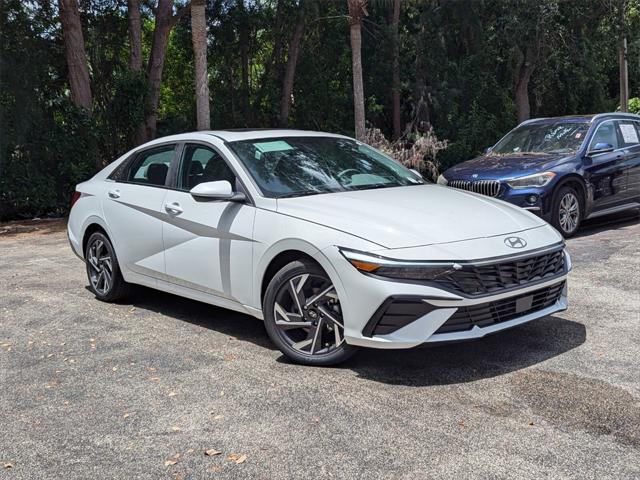 new 2024 Hyundai Elantra car, priced at $25,525