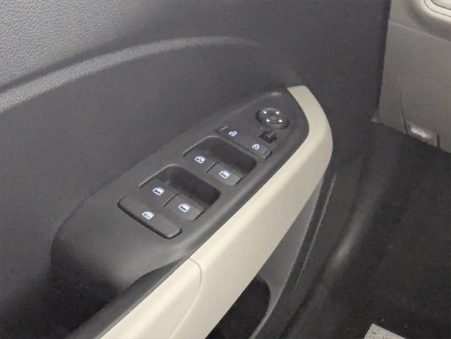 new 2025 Hyundai Venue car, priced at $24,409