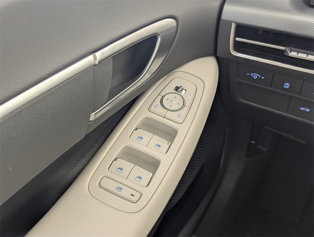 new 2025 Hyundai Sonata car, priced at $26,995