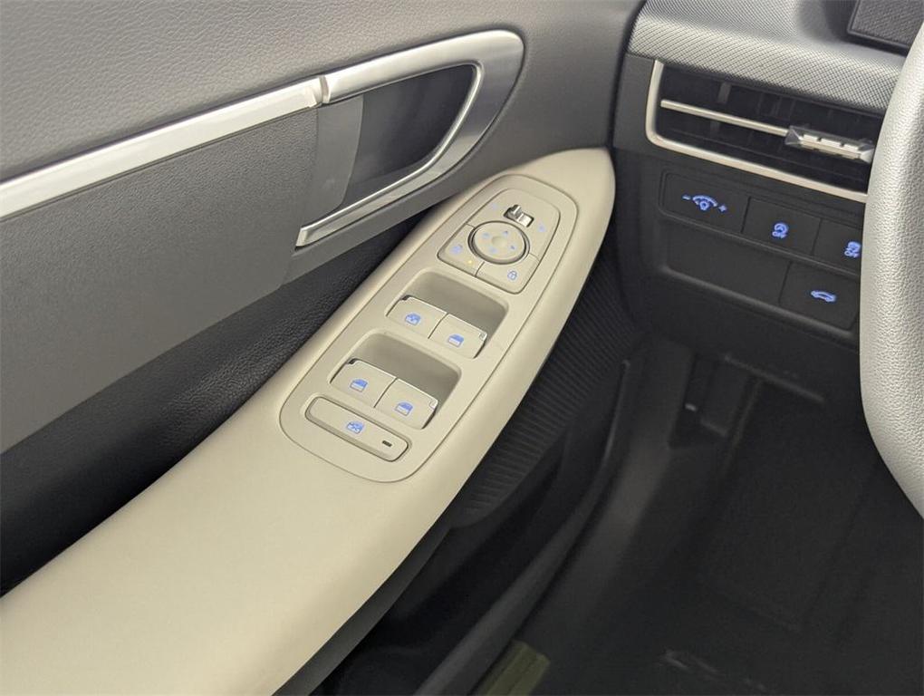 new 2025 Hyundai Sonata car, priced at $25,049
