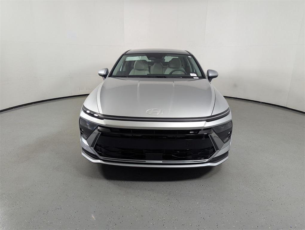 new 2025 Hyundai Sonata car, priced at $25,049