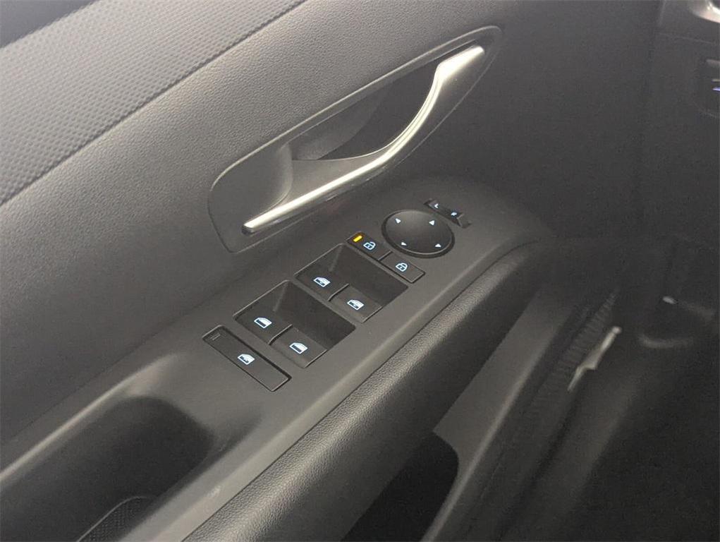 new 2025 Hyundai Tucson car, priced at $32,117
