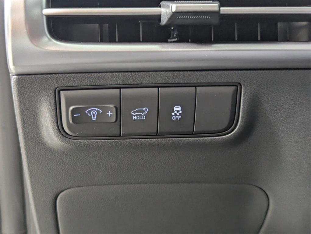 new 2025 Hyundai Tucson car, priced at $32,117