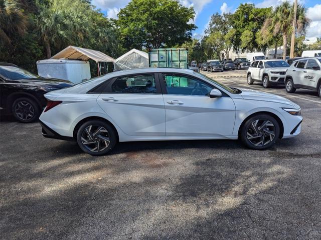 new 2025 Hyundai Elantra car, priced at $27,175