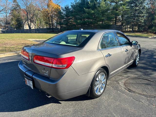 used 2012 Lincoln MKZ car, priced at $11,000